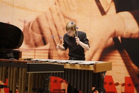 Leerlingen spelen solo met symfonisch orkest...