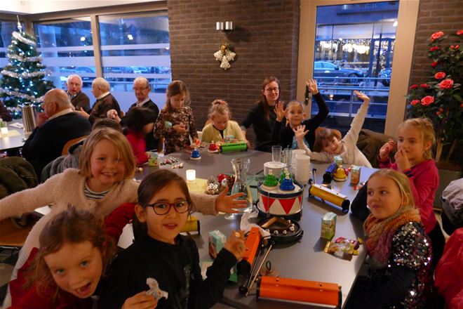 Jonge muzikantjes op bezoek in De Lier