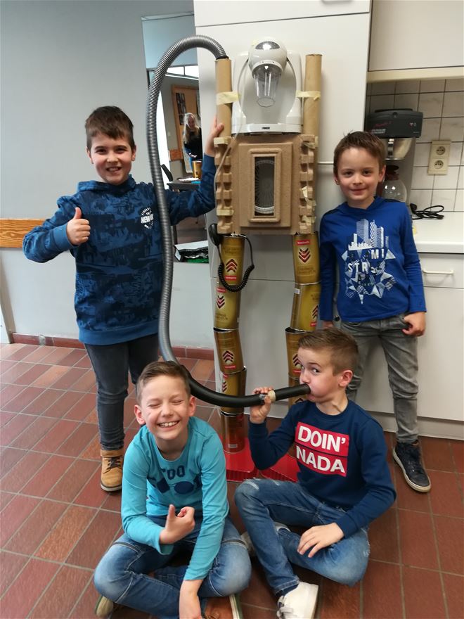 Keukenrobots gesignaleerd in Oudsbergen!